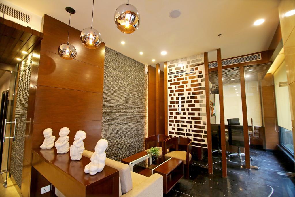 Chirag Residency Hotel New Delhi Exterior photo