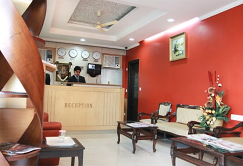 Chirag Residency Hotel New Delhi Exterior photo