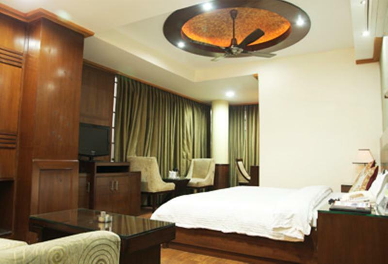 Chirag Residency Hotel New Delhi Exterior photo